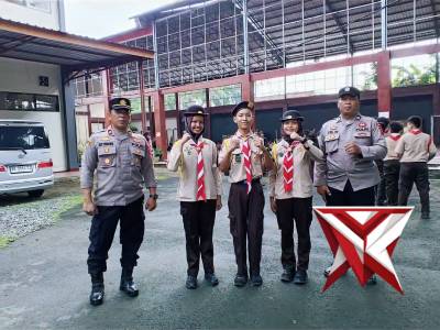 Polsek Klirong - PoliceTube