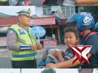 Ramadan Penuh Berkah, Satlantas Polresta Bengkulu Edukasi dan berbagi Takjil, Ramadhan Hari ke 11 - PoliceTube