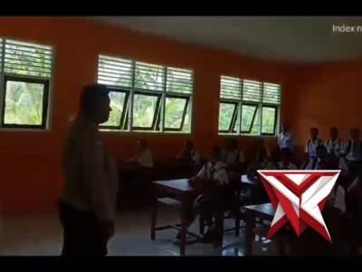 Bhabin neg.hulaliu bersosialisasi tentng penerimaan polri T.A 2026