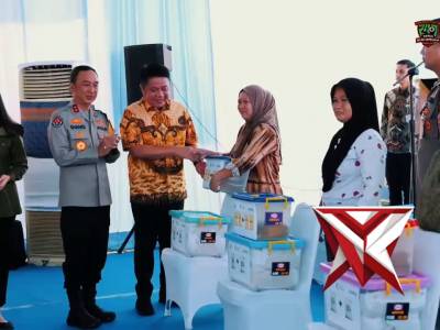 Lebaran Makin Tenang! Irjen Pol Sandi Nugroho Pimpin Langsung Gerakan Pangan Murah - PoliceTube