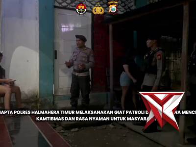 Patroli Dialogis Personel Samapta Polres Halmahera Timur, Ajak Masyarakat Jaga Kamtibmas - PoliceTube