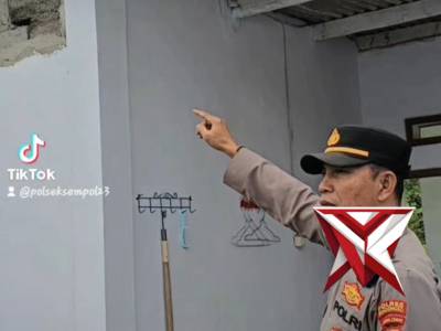 Angin Puting Beliung Rusak Atap Dapur Warga di Kalianyar