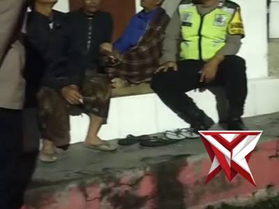 Anggota Polsek Plaosan laksanakan Sambang Pos Kamling di Desa Bulugunung Kecamatan Plaosan