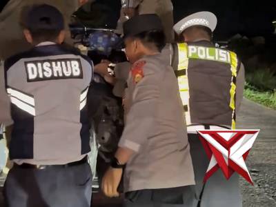 Pada hari Jumat tgl 20 maret 2026 sekira pukul 21.30 WIb Personil Gabungan Piket Pos Pam Petanggan t