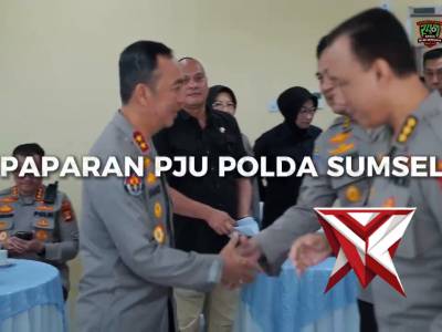Kapolda Sumatera Selatan, Irjen Pol Dr. Sandi Nugroho, memimpin kegiatan Coffee Morning - PoliceTube