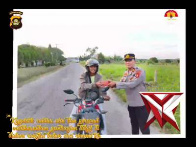 Berbagi di bulan ramadan - PoliceTube