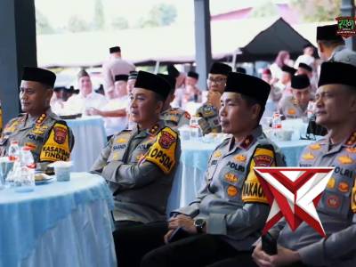 Kapolda Sumsel Puji Dedikasi Brimob: Jaga Kamtibmas hingga Bantu Korban Bencana di Sumatera