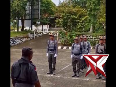 Polsek Ngariboyo bersama Pos Ramil dan Kecamatan Ngariboyo bersinergi melaksanakan lomba PBB serta g