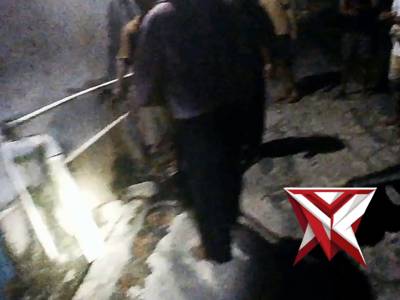 Melalui 110, Polres Kobar Amankan Seseorang di Duga ODGJ Dengan Sajam
?
?Tim gabungan di pimpin oleh