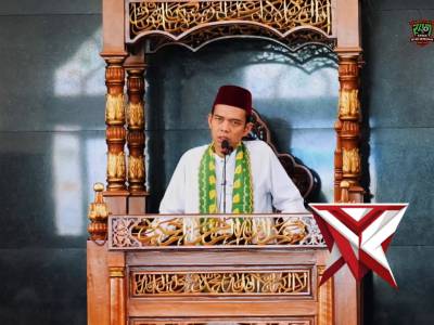 Menjemput Kemuliaan dalam Pengabdian: Momen Khusyuk Kapolda Sumsel & UAS di Masjid Assa&rsquo;adah

Suasan