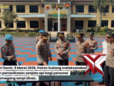 PEMERIKSAAN SENPI PERSONEL POLRES SUBANG OLEH KAPOLRES SUBANG
