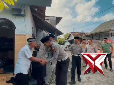 HADIR BERBUAT DAN BERMANFAAT 

Kasatlantas Polres Bangkalan AKP Febry Hermawan, S.Tr.K., S.l.K., M.H