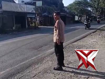 Pos Sore Penyekatan Truck Yang melanggar Jam Operasional