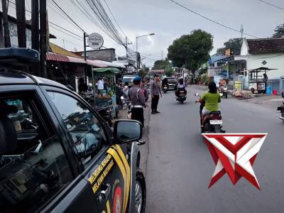 ?? SAPA PAGI &ndash; POLSEK SEMEN ? Selamat pagi masyarakat Kecamatan Semen ? Dalam rangka memberikan p - PoliceTube