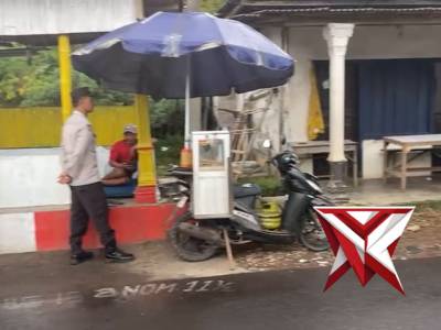 Patroli Pasar Takjil Polsek Turen Polres Malang