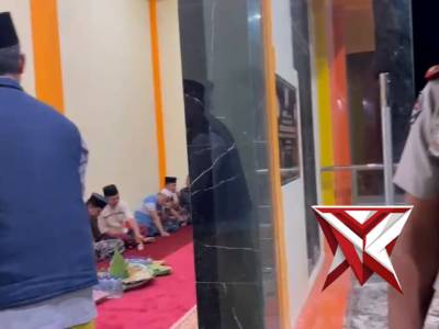 Kapolsek tambak giat tasyakuran