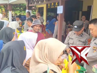 POLRES ACEH TAMIANG GELAR PANGAN MURAH DI POLSEK SIMPANG KIRI
