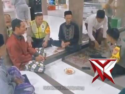 Patroli Ramadhan Polsek Ngantang Sasar Masjid Desa Mulyorejo