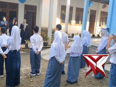 Kegiatan Police To School Unit Binmas Polsek Air Hangat Timur