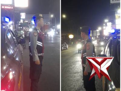 QR POLSEK SUKASARI POLRESTABES BANDUNG LAKUKAN GIAT RUTIN YANMAS MALAM BANDUNG LAUTAN BIRU - PoliceTube