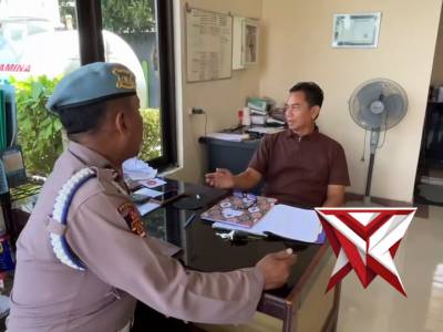 polsek pakal laksanakan pemantauan stok BBM di SPBU pakal