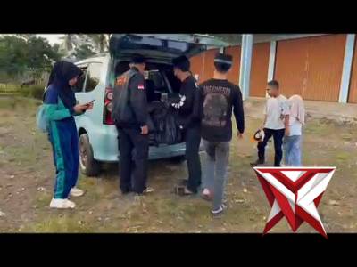 Si Keu Polres Pagar Alam Berbagi Takjil Kepada Masyarakat Kota Pagar Alam