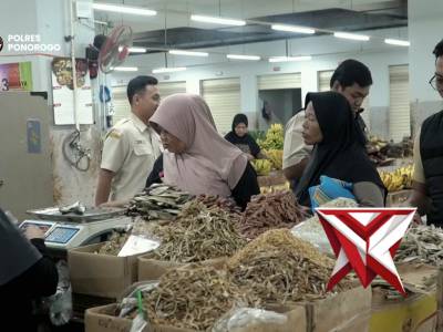 MONITORING HARGA BAHAN POKOK