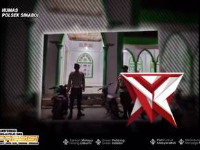 patroli dan pengamanan sholat tarawih oleh polsek sinaboi