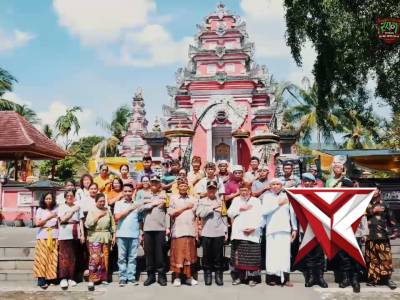 Dari Pura Agung Sriwijaya, Kapolda Sumsel Gaungkan Keberagaman sebagai Pilar Keamanan

Kapolda Sumat