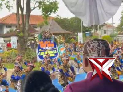 Upacara peringatan bersih nagari kab. Tulungagung - PoliceTube