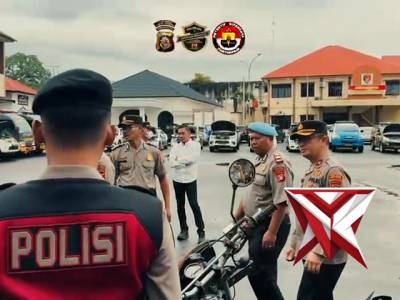 Pastikan Kesiapan Operasional, Wakapolres Lubuk Linggau Cek Fisik Senpi dan Ranmor Dinas