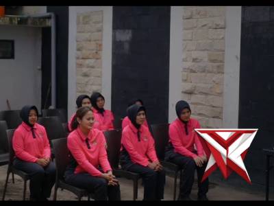 Peletakan Batu Pertama Pembangunan Kantin Pink Kemala Polres Kediri.