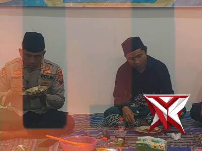 Pembagian Takjil dan Buka Bersama Polsek Jenar