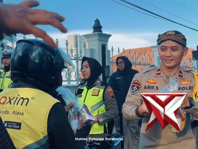 PEMBAGIAN TAKJIL PORESTA SURAKARTA