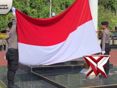 Upacara Pengibaran bendera Sang Merah Putih dalam rangka memperingati Hari Sumpah Pemuda 28 Oktober - PoliceTube