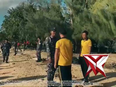 Bakti Sosial Dalam Rangka Hut Korps Sabhara Ke-74 - PoliceTube