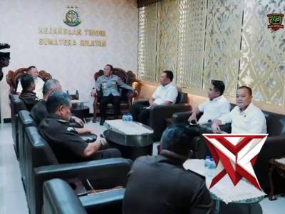 Lawatan Kapolda di kejaksaan tinggi Sumatera Selatan - PoliceTube