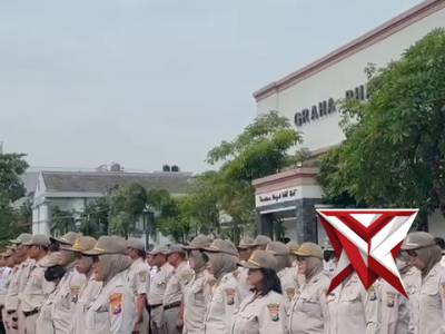 Upacara PTDH3 Personel Polrestabes Surabaya