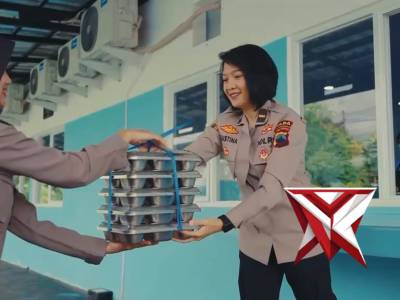 Saat takbir menggema di seluruh penjuru negeri