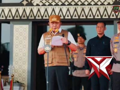 Mudik Aman, Keluarga Bahagia: Kapolda Sumsel Resmi Mulai Operasi Ketupat Musi 2026

Kabar tenang unt