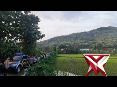 Operasi balon - PoliceTube