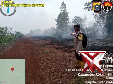 pendinginan lahan karhutla oleh polsek TPTM