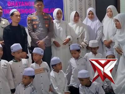 Polsek tenggilis mejoyo laksanakan buka bersama dengan santunan kepada para santri ponpes
