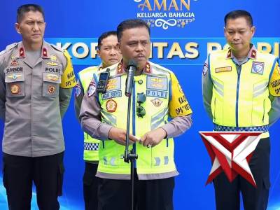 Pemudik Baru 25 Persen Tinggalkan Jakarta, Kakorlantas Tegaskan Keselamatan Prioritas Operasi Ketupa - PoliceTube