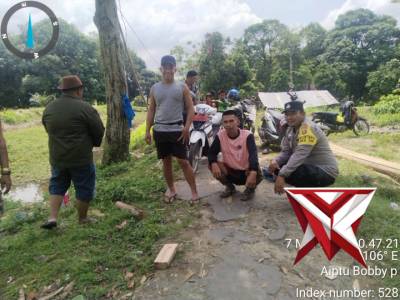 POLSEK JEJAWI HADIR
Kapolsek Jejawi dan Anggota Jejawi melaksanakan giat Polisi hadir