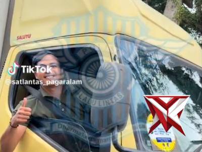 Testimoni polantas polres Pagar alam menyapa ramcheck kendaraan umum *Arus Mudik*