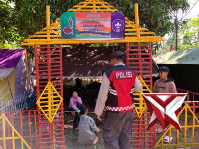 Pengamanan bumi perkemahan unit samapta Polsek taman krocok