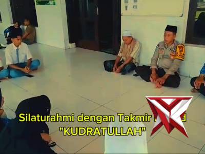 Kanit Binmas bersama SMKN 1 PRAJEKAN Silaturahmi dengan Takmir Masjid KUDRATULLAH