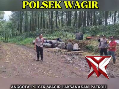 Patroli kawasan hutan