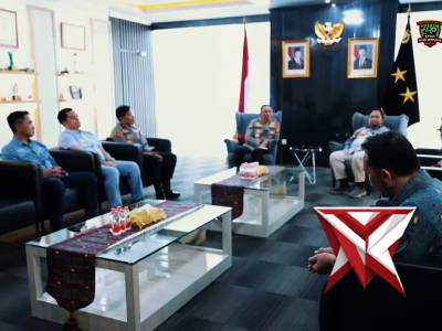 "Mudik Nyaman Tanpa Khawatir BBM: Sinergi Strategis Polda Sumsel & Pertamina Patra Niaga"

Caption: